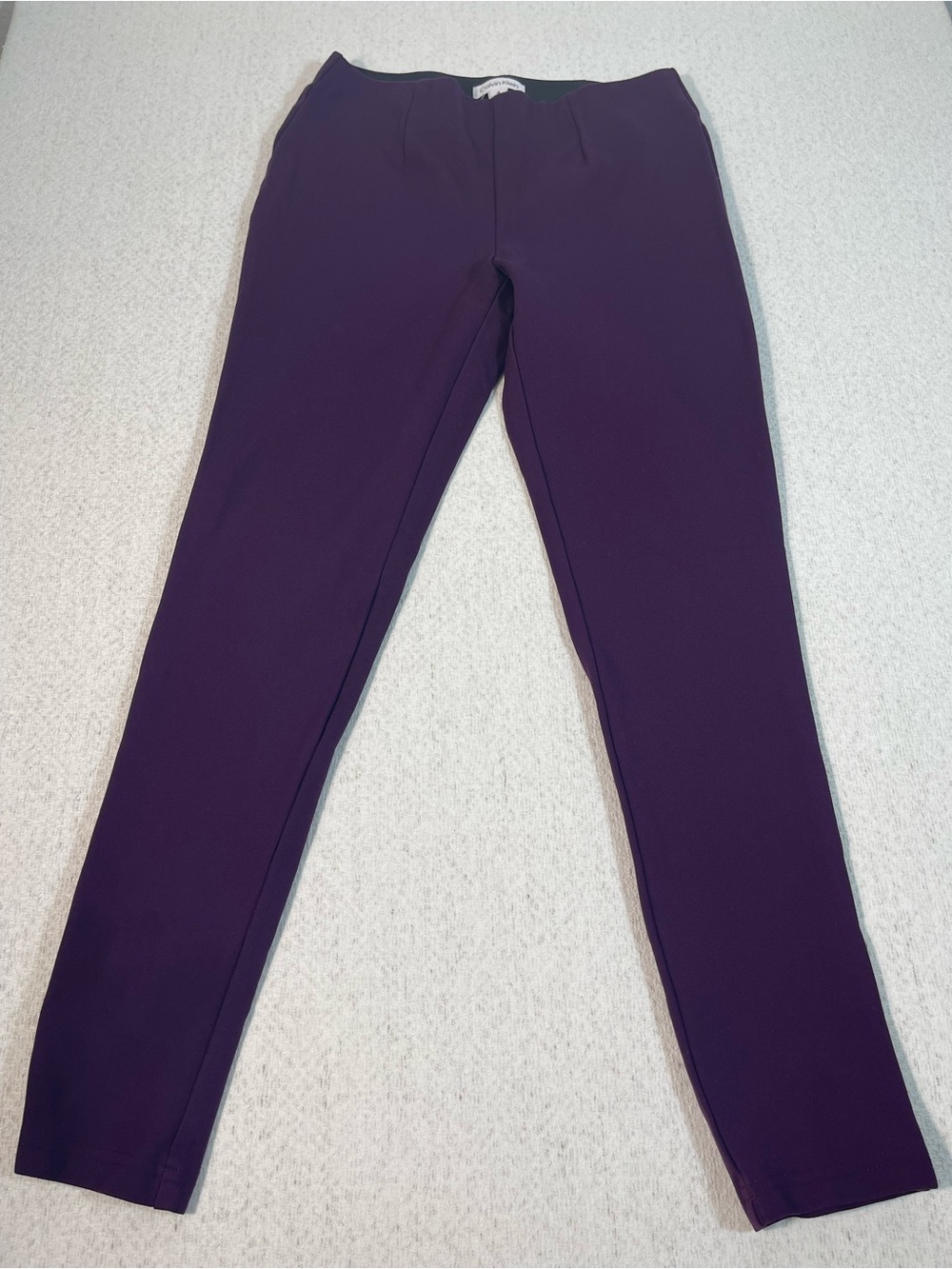 Calvin Klein Women’s Purple Solid Flat Front Dress Pants Size 4. SKU#0422